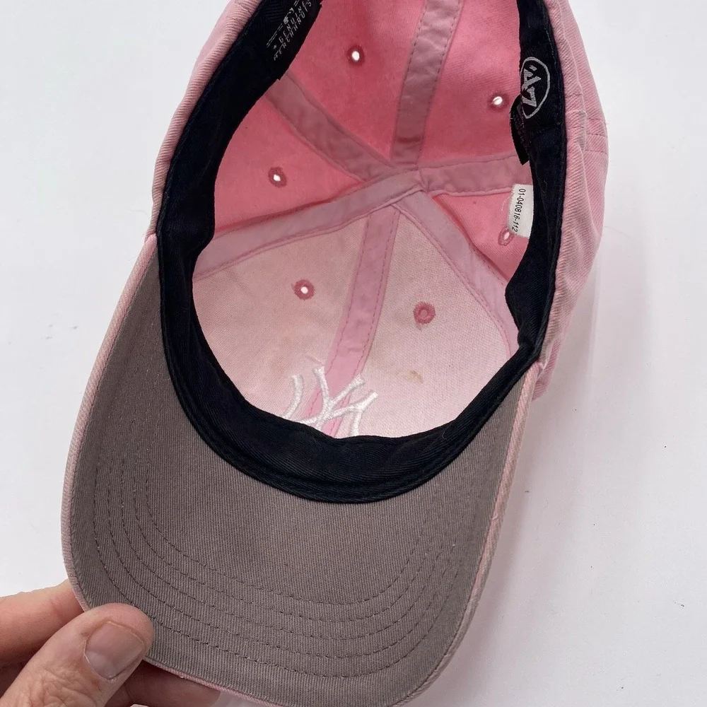 New York Yankees Infant Girls Hat PINk 47 Brand Adjustable Baseball Hat Cleaned‎